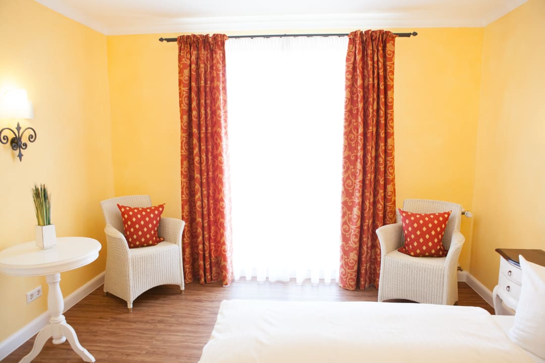 Zimmer Hirsch 1783 Hotel