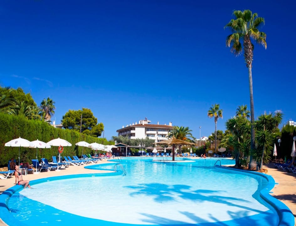 Pool JS Portocolom Suites