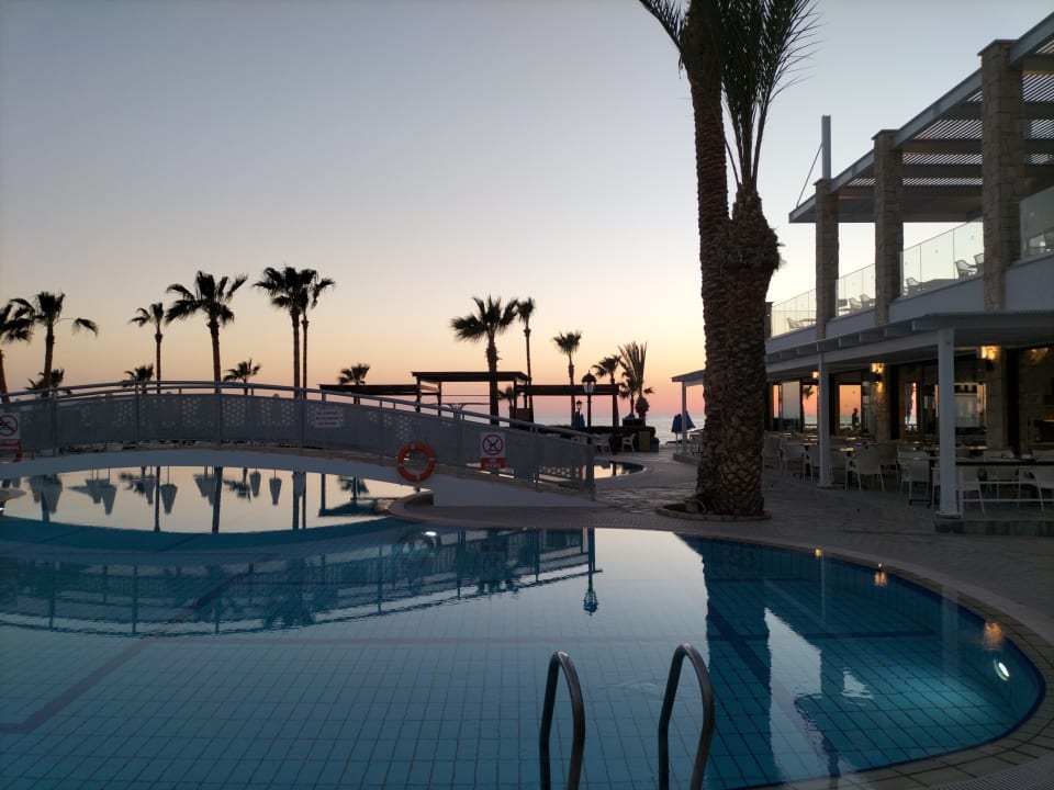 Außenansicht Kefalos Beach Holiday Village Paphos • Holidaycheck Südzypern Zypern