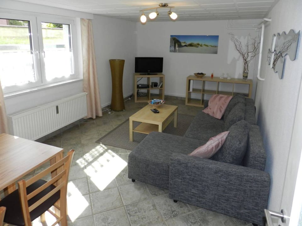 2-Zi-FEWO Wohnzimmer 2 Zimmer Ferienwohnung Schumacher in Plau am See