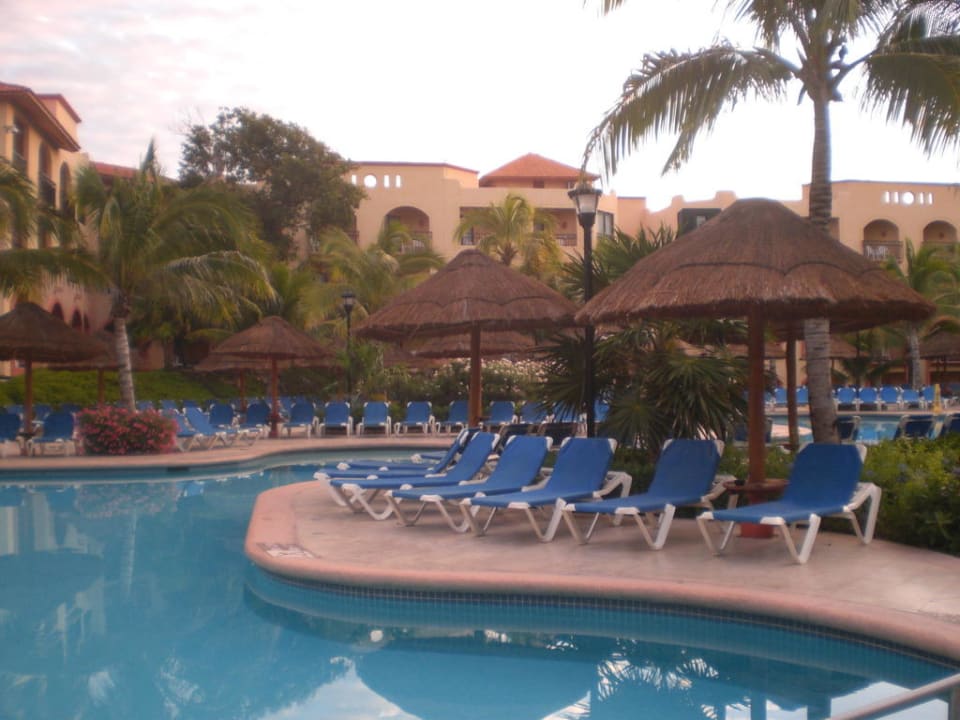 Großer Pool Sandos Playacar Beach Resort