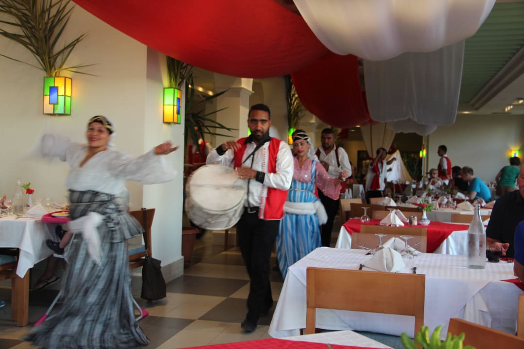 Kultur im Restaurant Calimera Yati Beach