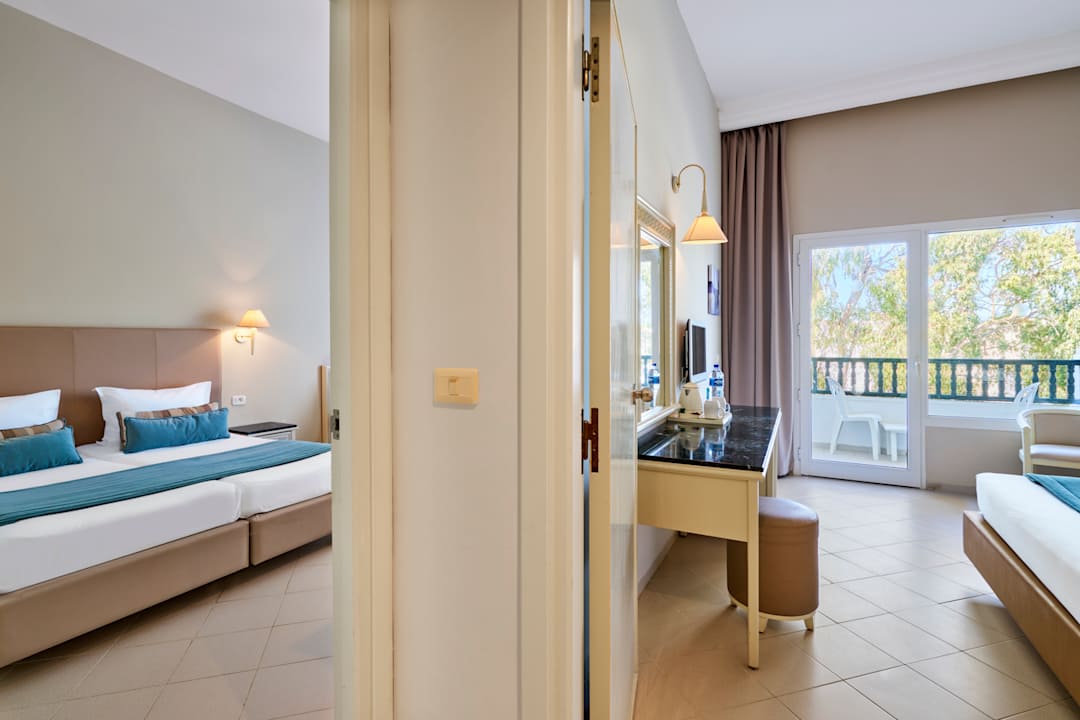 Zimmer Hotel Royal Nozha