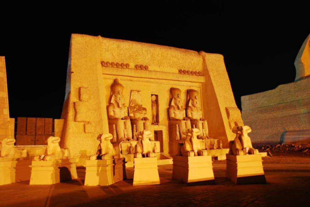 Theater Pickalbatros Alf Leila Wa Leila Resort - Neverland Hurghada