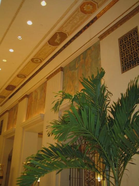 Lobby - Detail The Waldorf Astoria New York