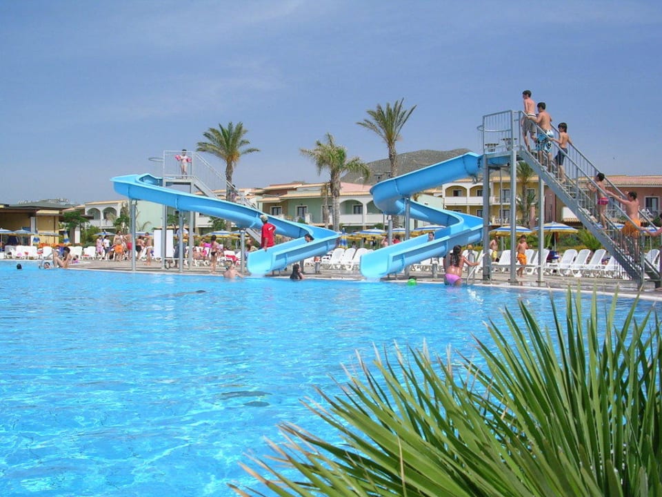 Piscina Serenusa Resort