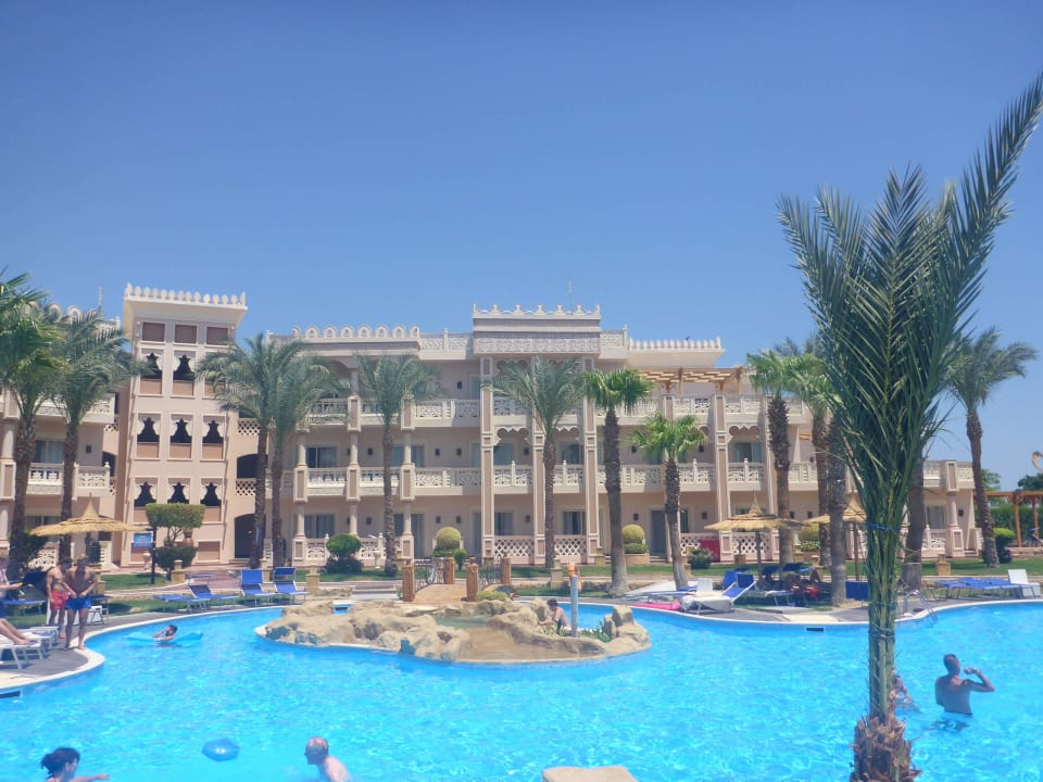 Pool Pickalbatros Palace Resort