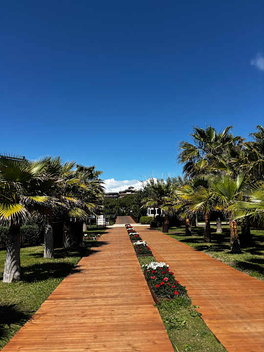 Strand Xanadu Resort Hotel