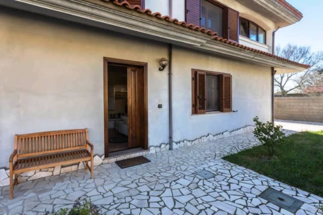 Garden Anaele House B&B