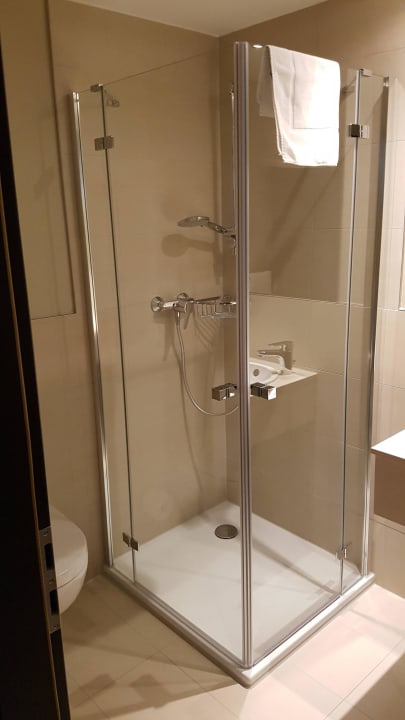 Große Dusche Hotel zum Zollhaus