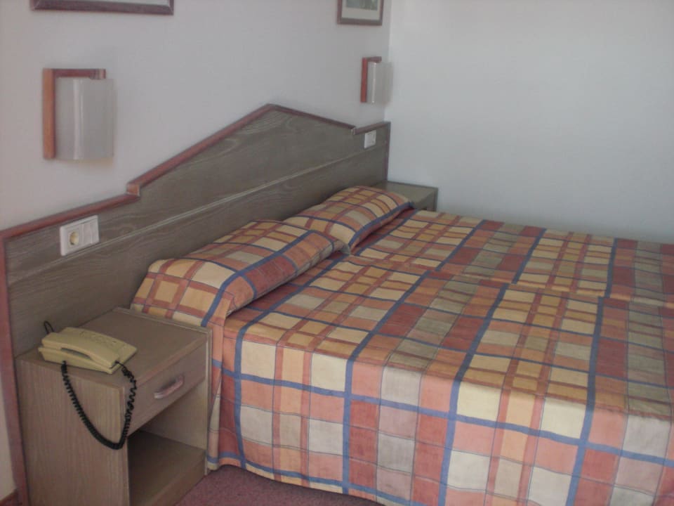 Habitación HL Miraflor Suites Hotel