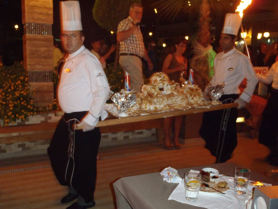 Eistorte Dizalya Palm Garden