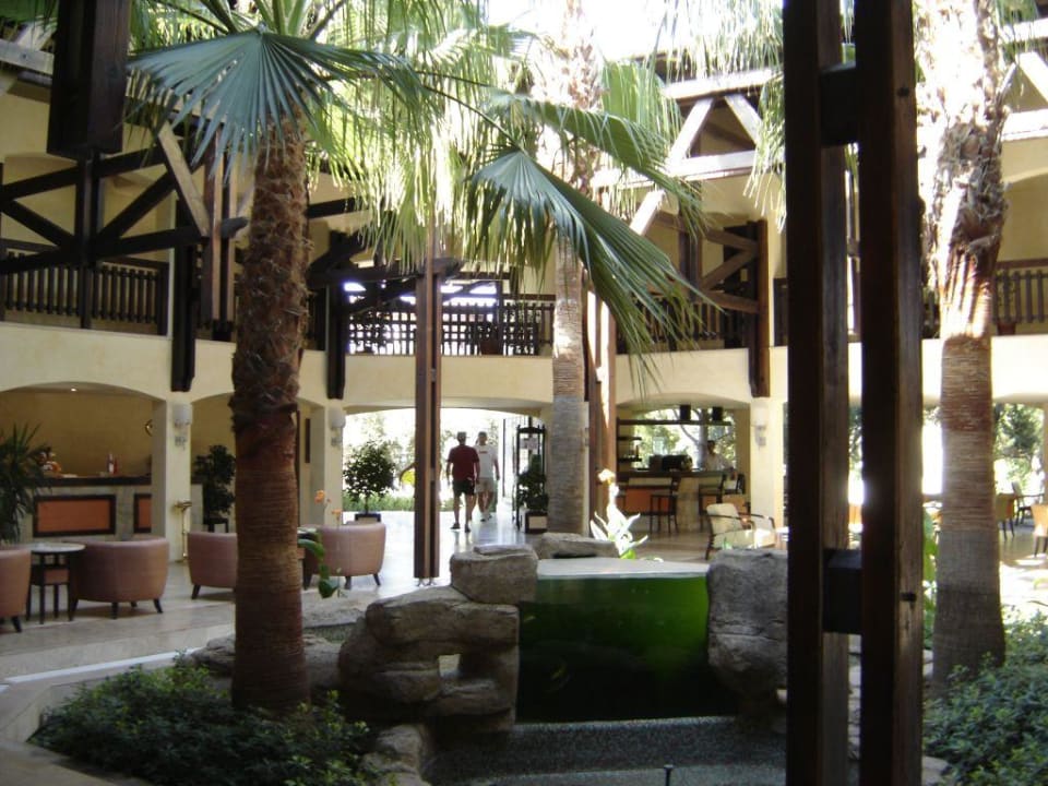 Lobby Melas Holiday Village