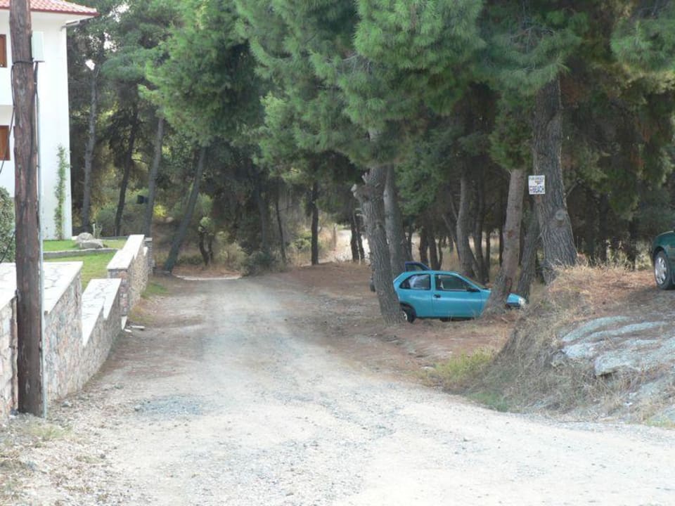 Weg zum Strand Philoxenia Hotel