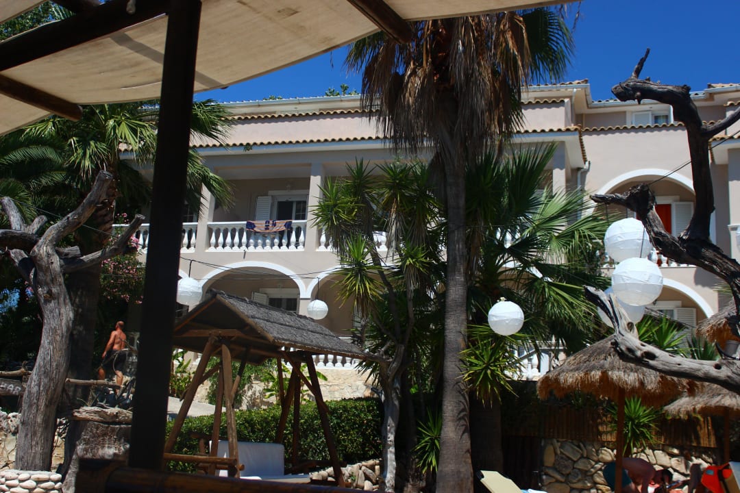 Sitzgelegenheit Bar/Pool Gloria Maris Hotel Suites and Villa