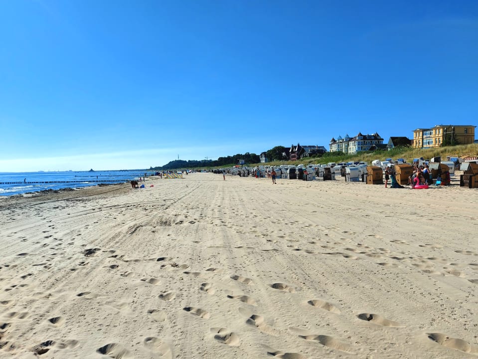 Strand SEETELHOTEL Kaiserstrand Beachhotel