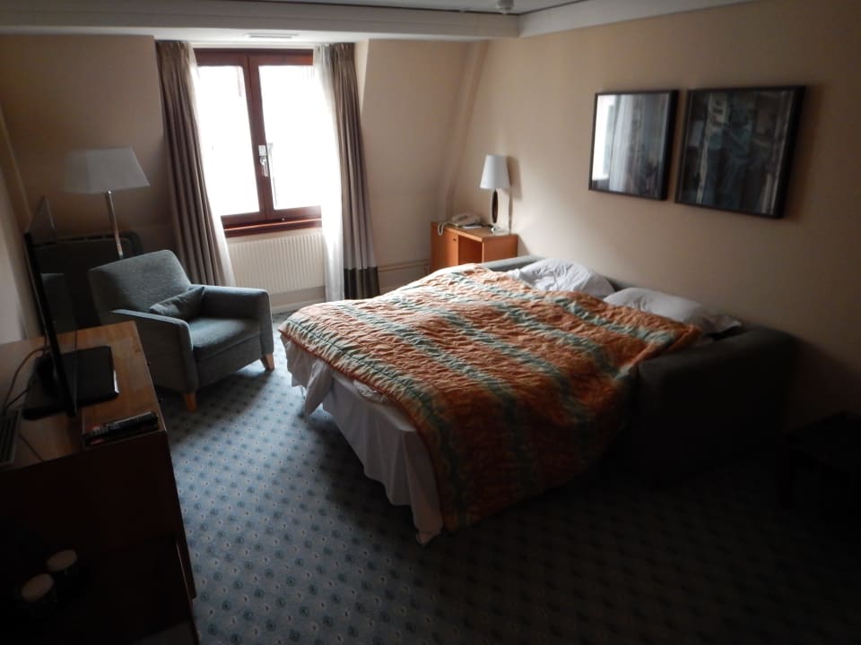 Zimmer Hilton Dresden