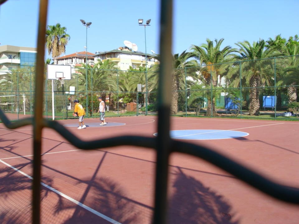 Basketballfeld Hotel Kahya