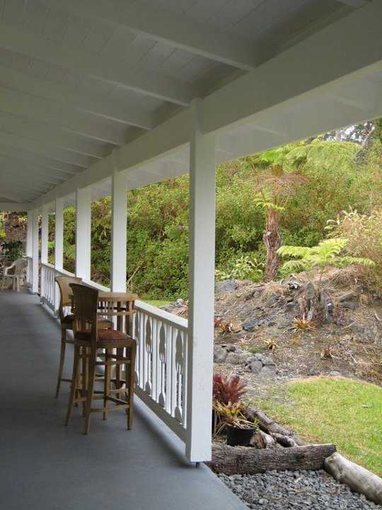 Veranda Chalet Kilauea Collection - Lokahi Lodge