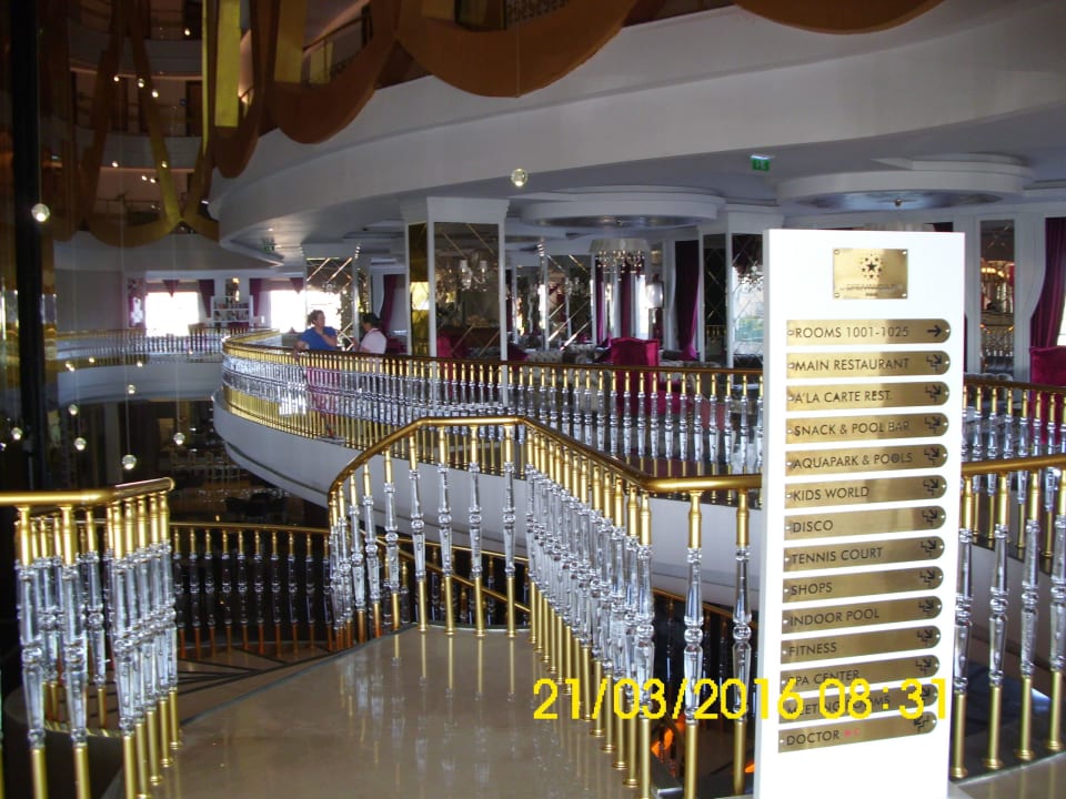 Lobby Dream World Aqua Hotel