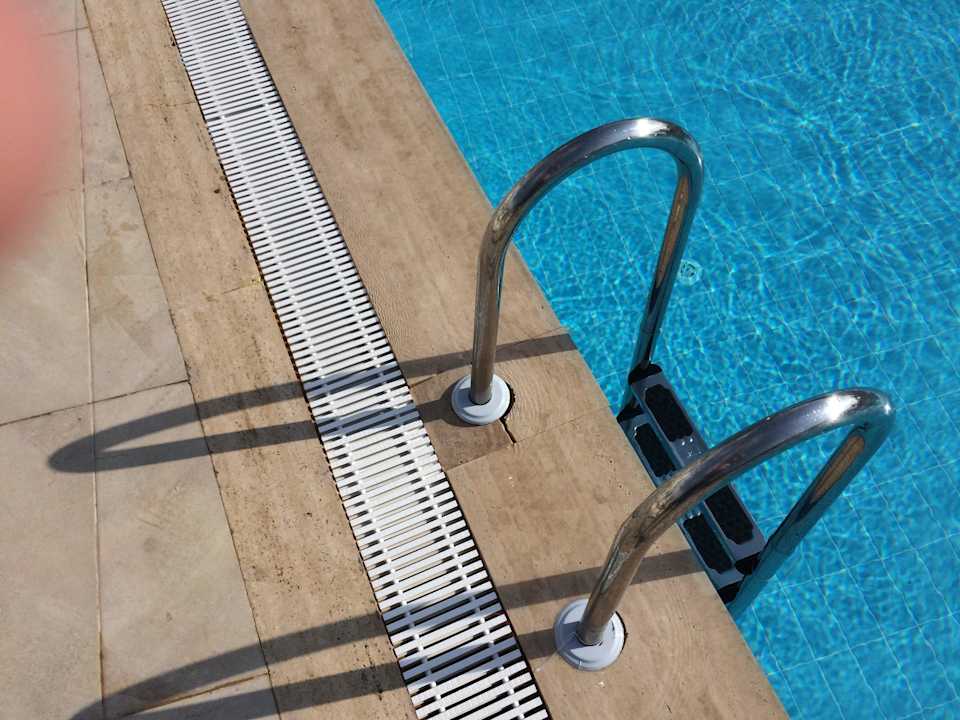 Einstieg defekt Maya World Park Hotel