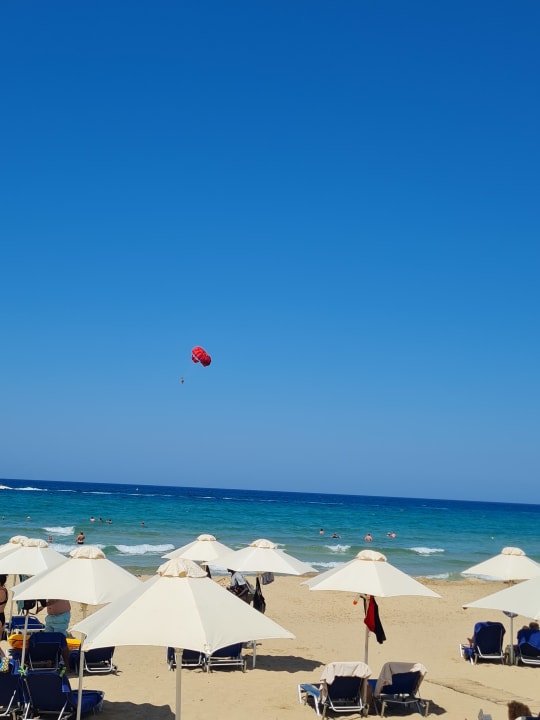 Strand Kernos Beach Hotel & Bungalows