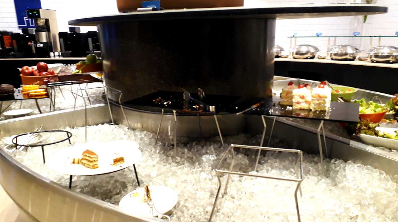Gastro Holiday Inn Express Dubai Airport