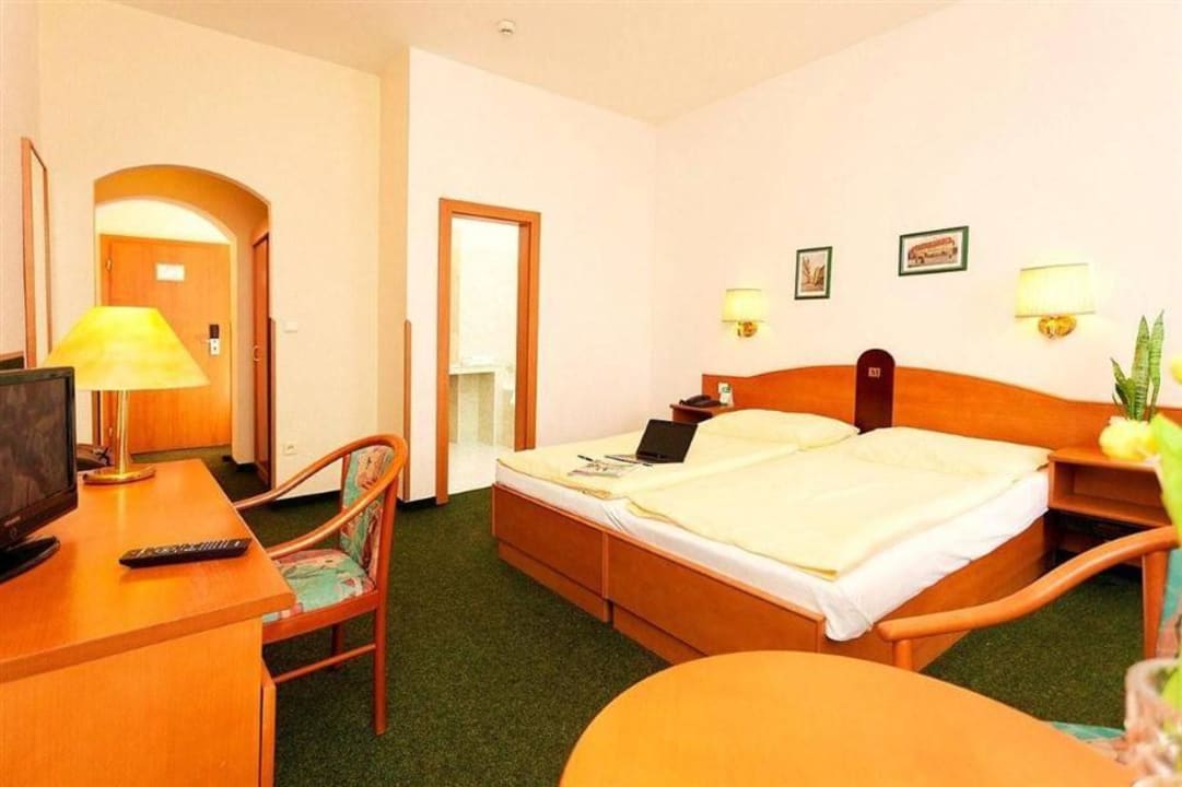 Dvoulůžkový pokoj Hotel Merkur