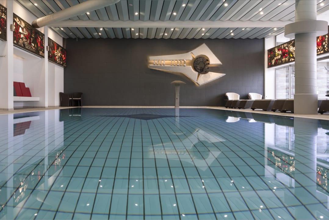 Pool Hotel Klostergut Jakobsberg