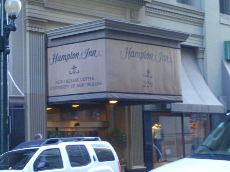 Hoteleingang Hampton Inn & Suites New Orleans Downtown (French Quarter Area)