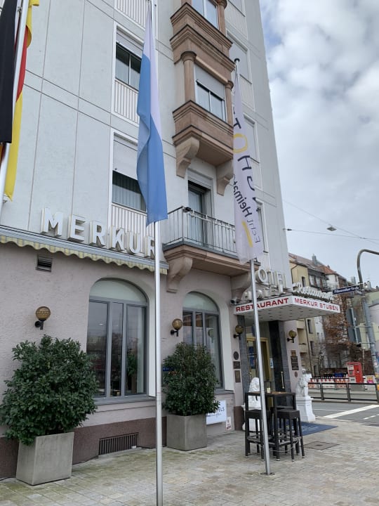 Außenansicht Ringhotel Loew's Merkur