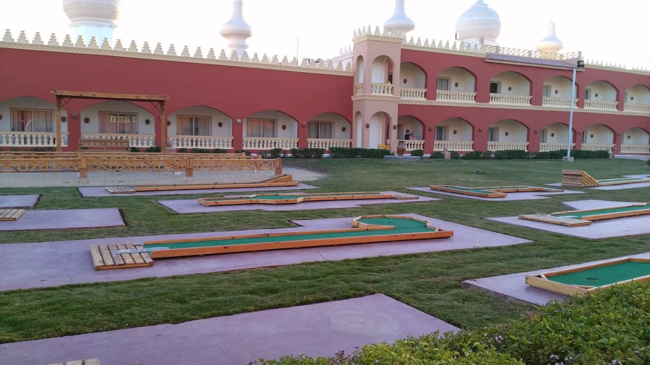 Minigolf Pickalbatros Alf Leila Wa Leila Resort - Neverland Hurghada