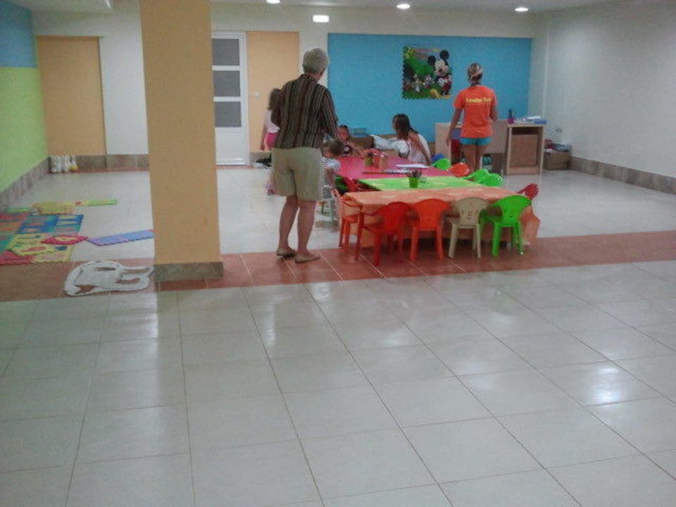 Mini-Club Raum Hotel Kouros Palace