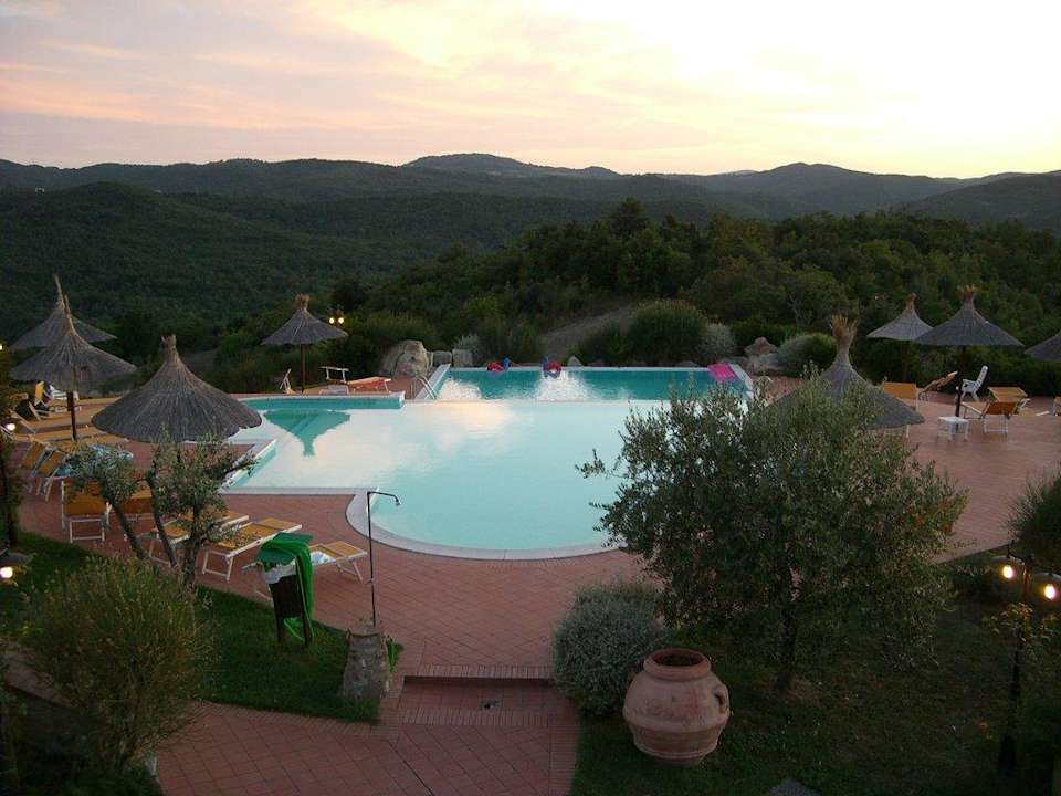 Dämmerung Agriturismo Relais Guado al Sole