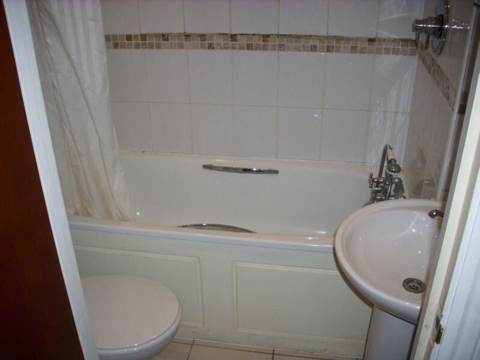 Bad mit Wanne Hotel Edward