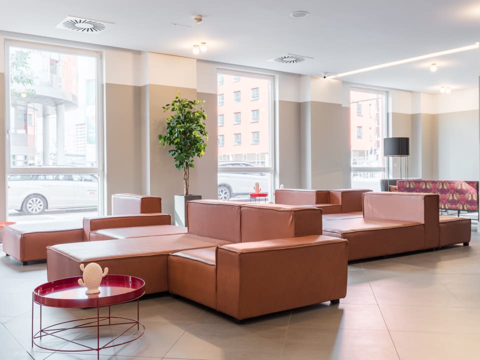 Lobby Premier Inn Wien City Hauptbahnhof