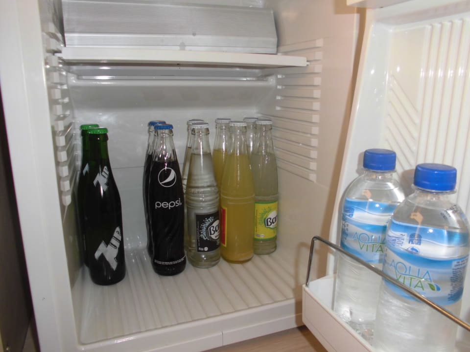 Minibar (kostenlos) Lindos Princess Beach Resort & Spa