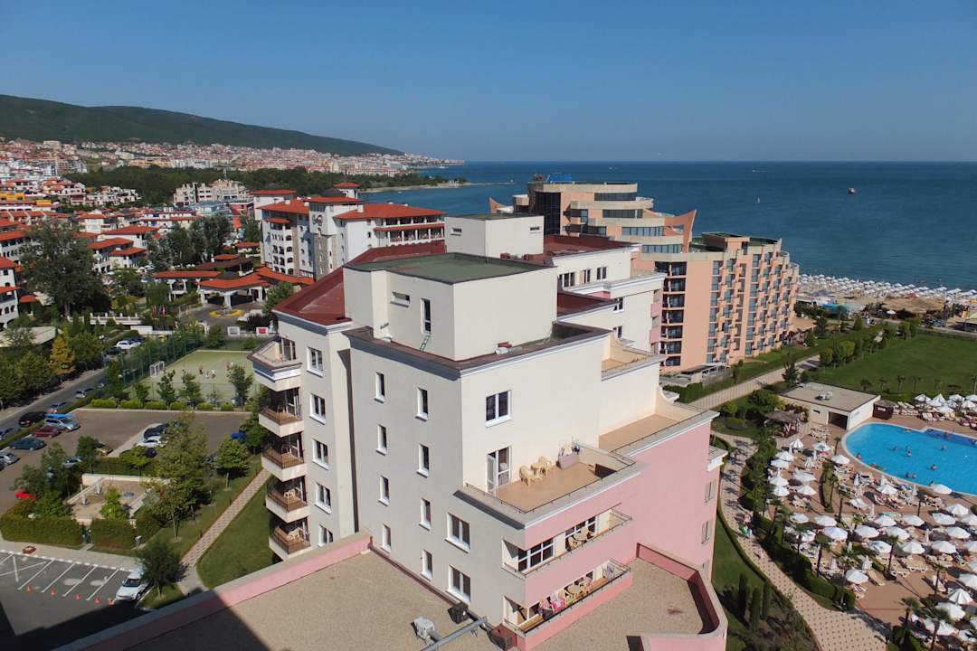 Blick vom Balkon Richtung Nord-Ost DIT Majestic Beach Resort