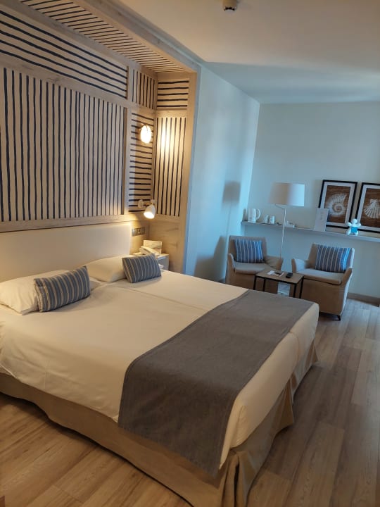 Zimmer Corallium Beach by Lopesan Hotels - Adults only