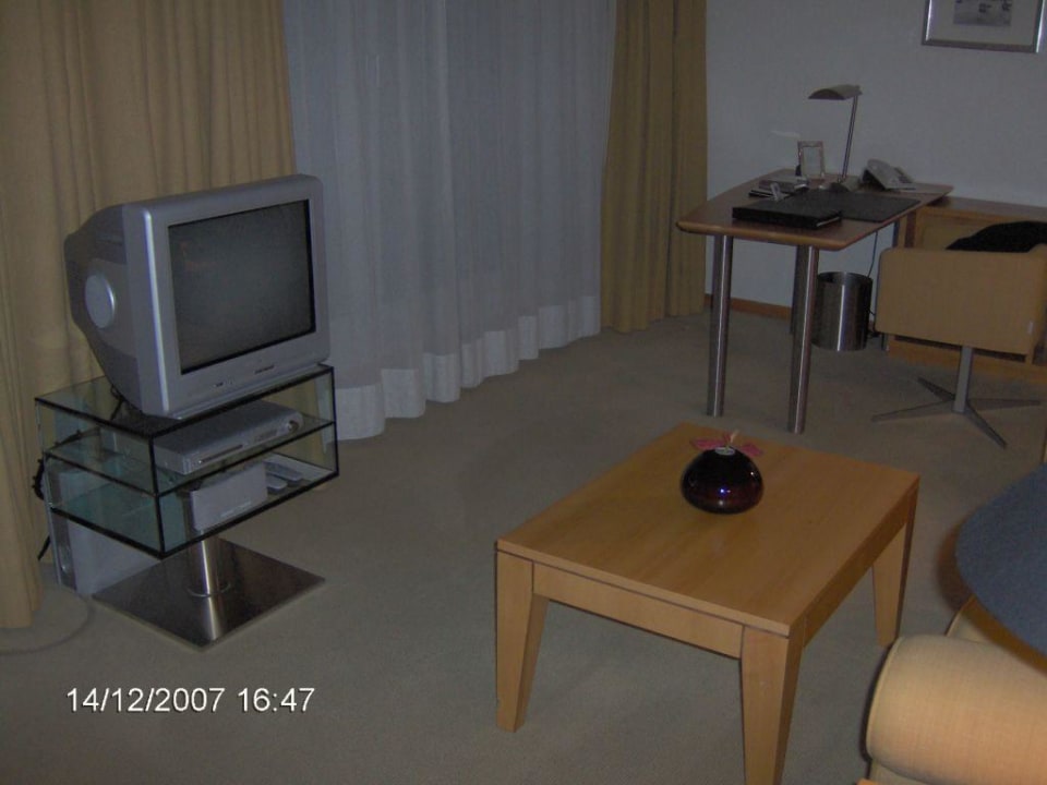 Teil des Wohnzimmers The Mandala Hotel