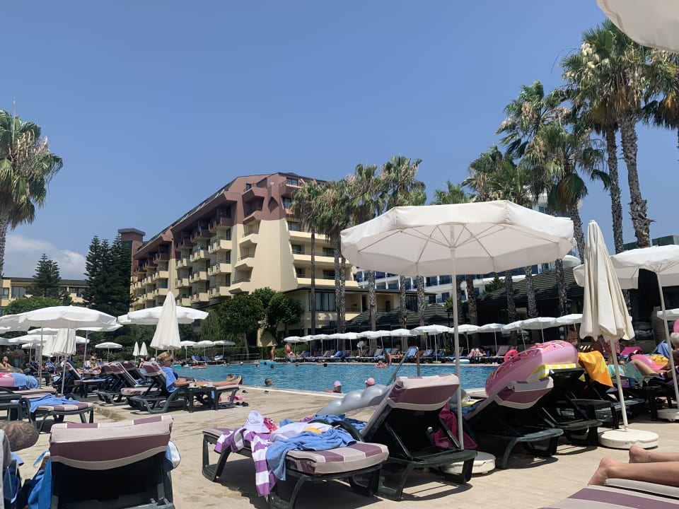 Pool Hotel Meryan