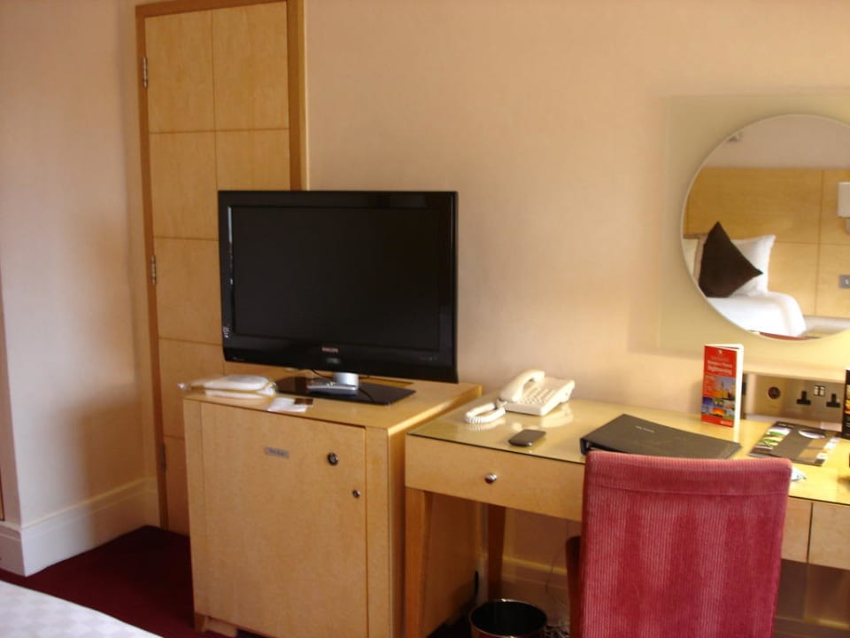 633 The Tower - A Guoman Hotel