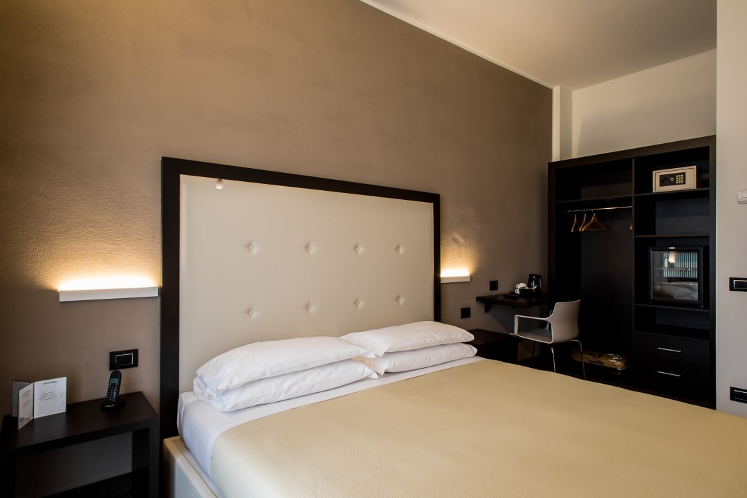 Zimmer Hotel Mirage Florence