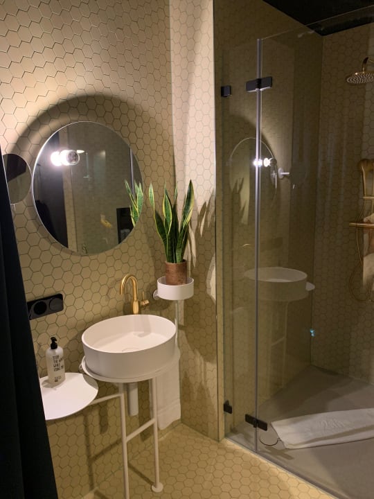 Zimmer 25hours Hotel The Circle