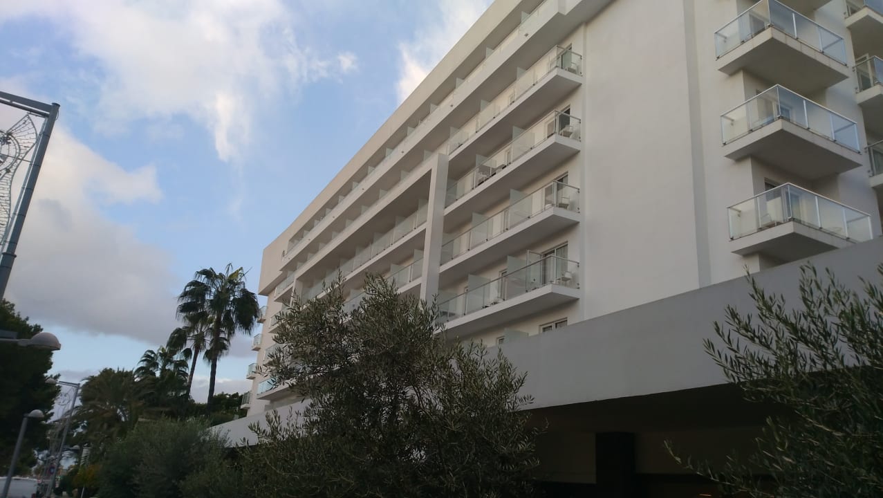 Außenansicht Hotel Riu Festival