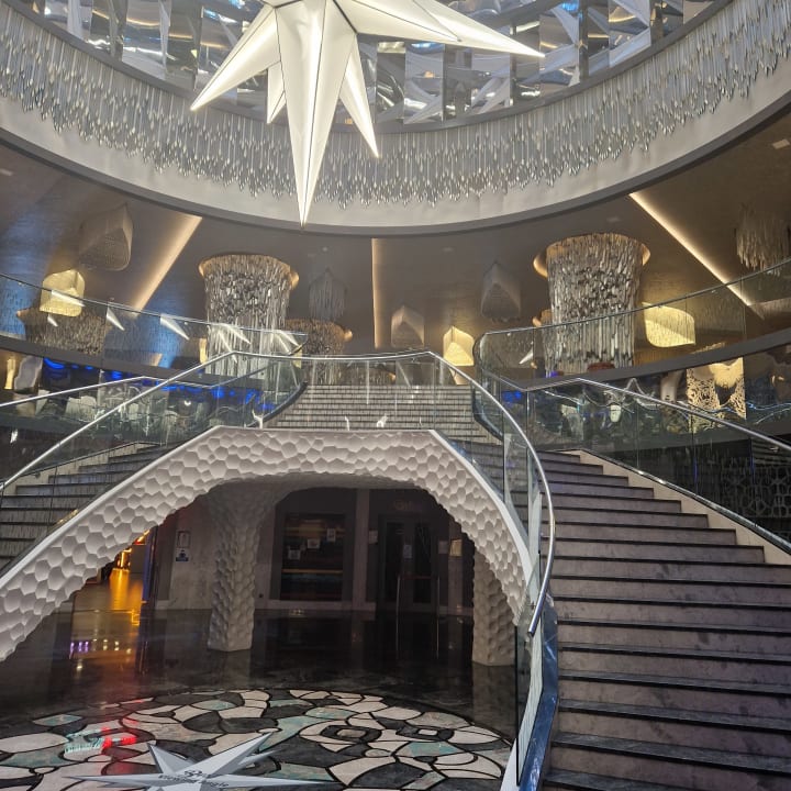 Sonstiges Royal Seginus