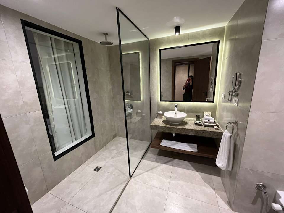 Zimmer Serry Beach Resort