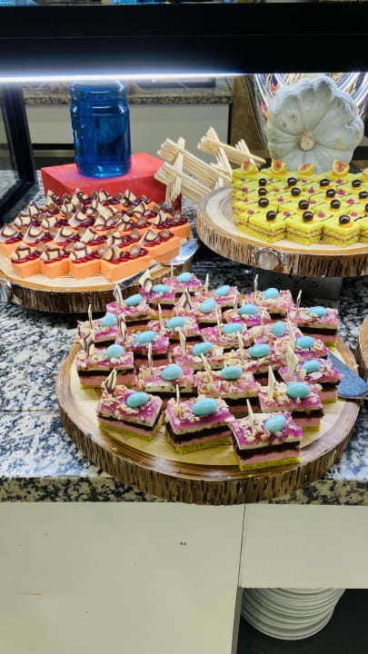 Gastro Crystal Flora Pearl Collection