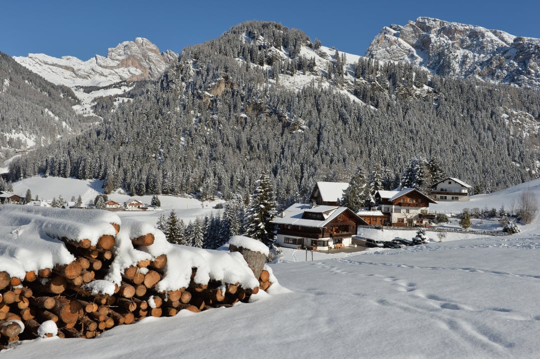 Außenansicht Mountain Chalet Pra Ronch