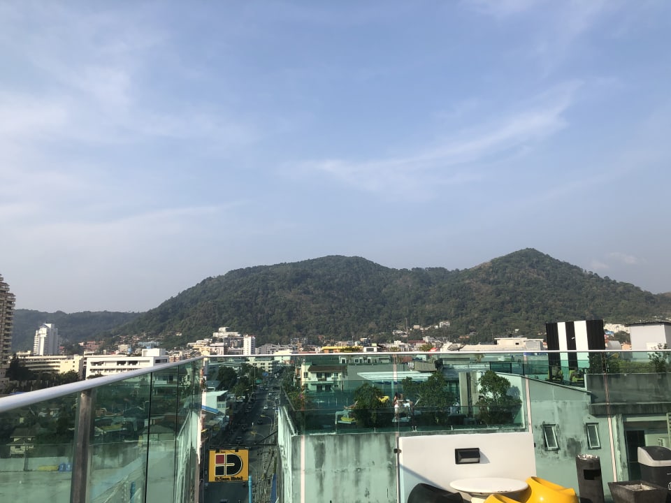 Ausblick The AIM Patong Hotel